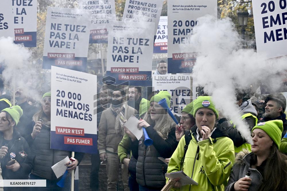 Protest Against Tax on E-Cigarette Liquids - Strasbourg