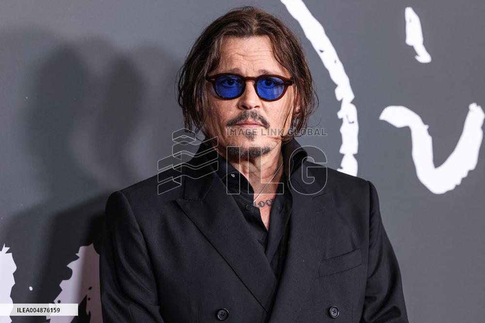 Modi Three Days On The Wing Of Madness Premiere - LA