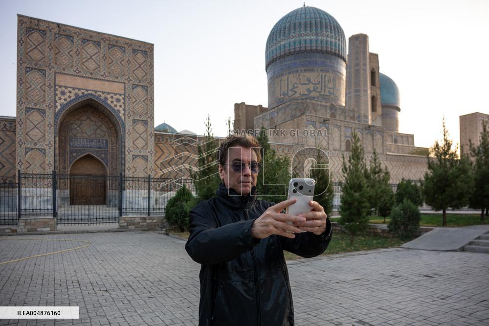 Jean-Michel Jarre Sightseeing - Samarkand