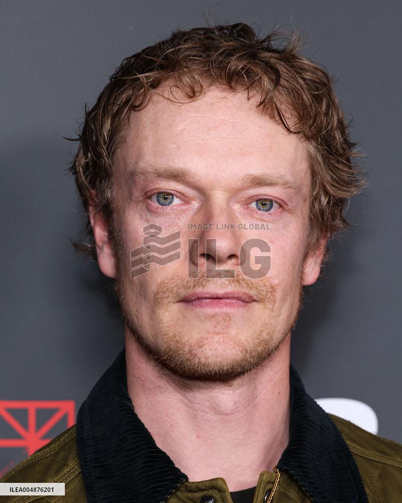 Modi Three Days On The Wing Of Madness Premiere - LA