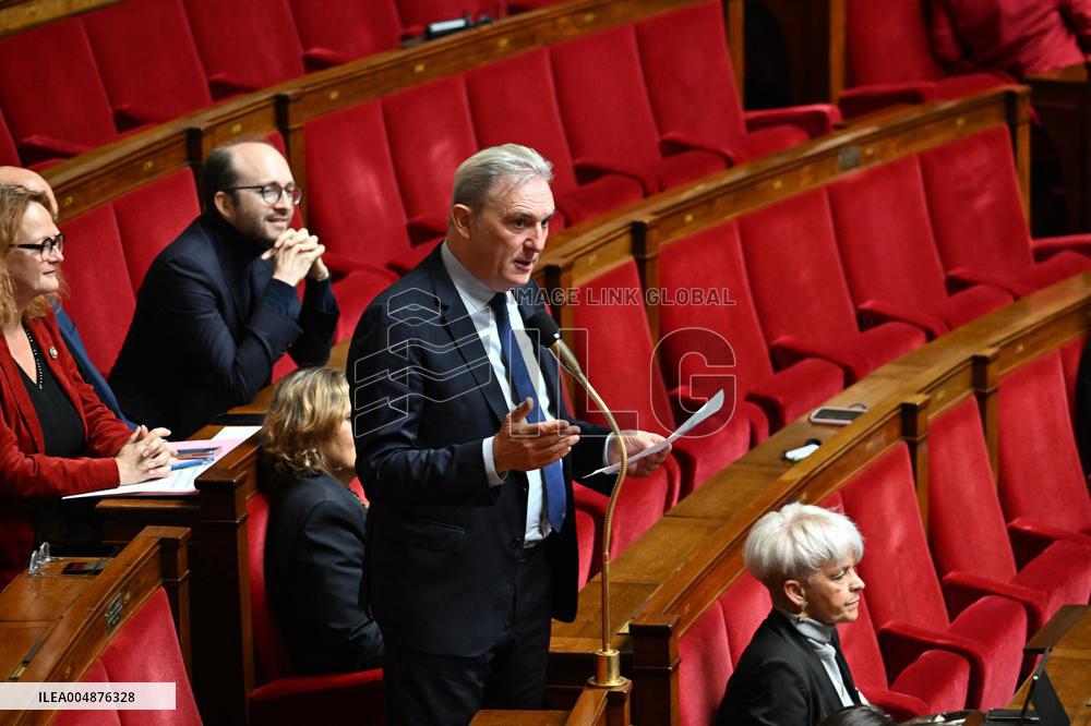 Session of Questions to the Government - Paris
