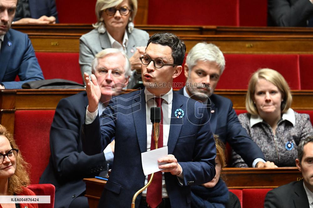 Session of Questions to the Government - Paris