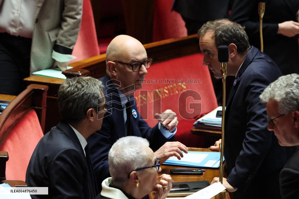 Session of Questions to the Government - Paris