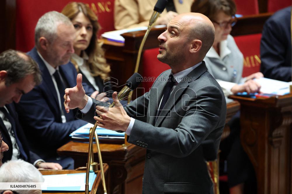 Session of Questions to the Government - Paris