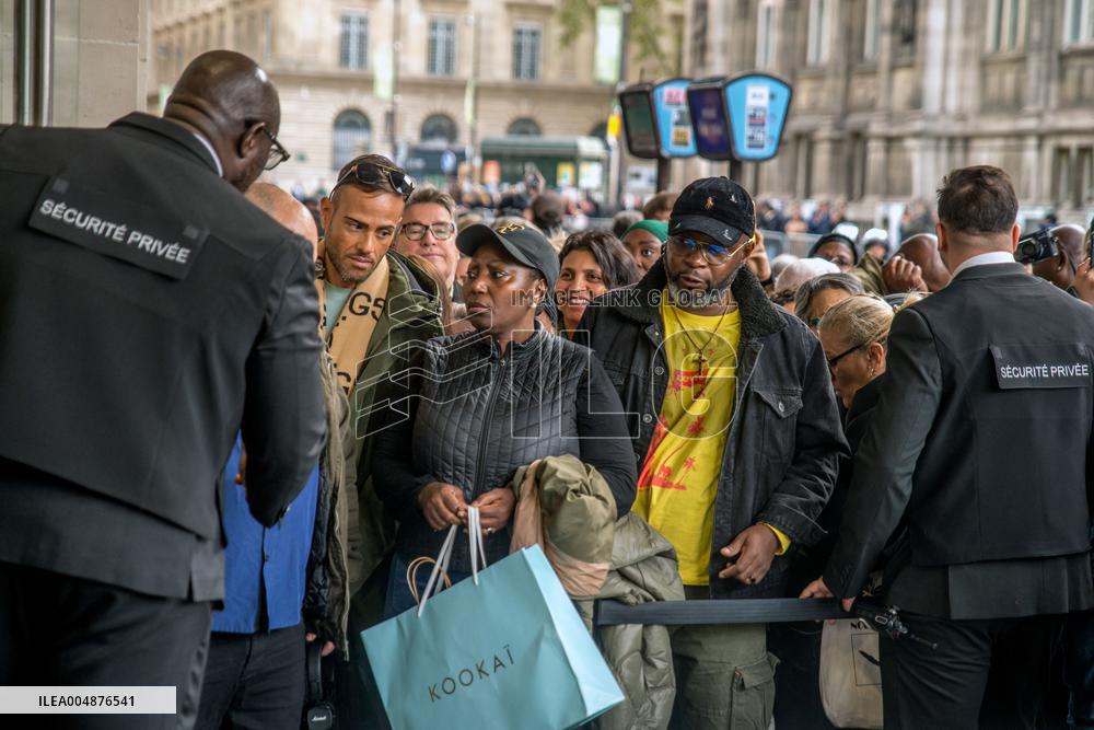 Shein Opens at BHV - Paris