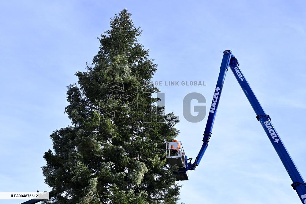 Strasbourg Is Preparing for The Festive Season - France