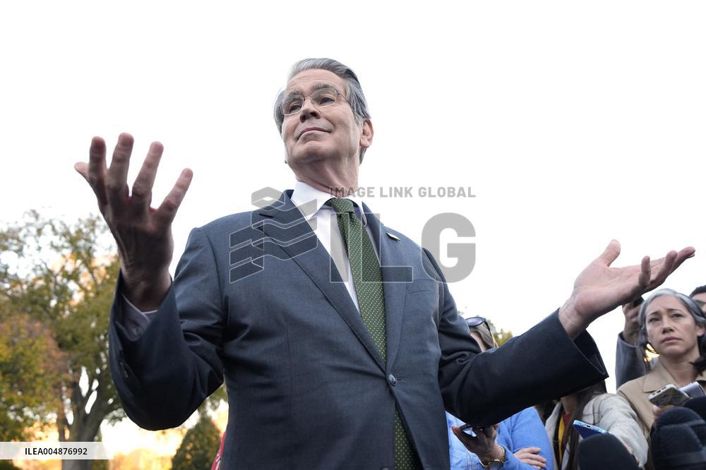 Scott Bessent talks to reporters - Washington