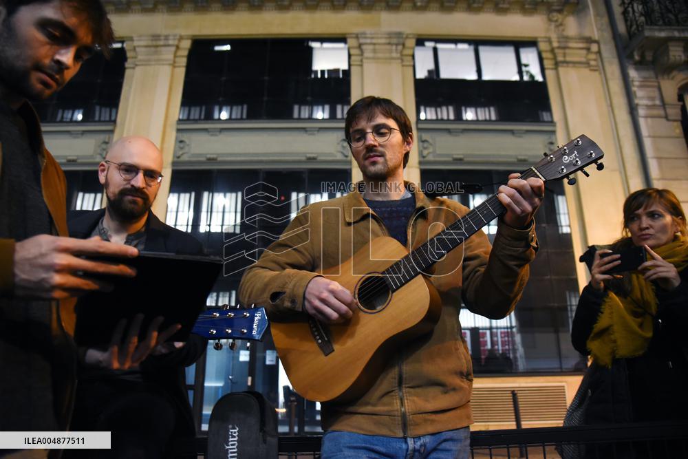 Protests Against Eric Zemmour's Book - Paris