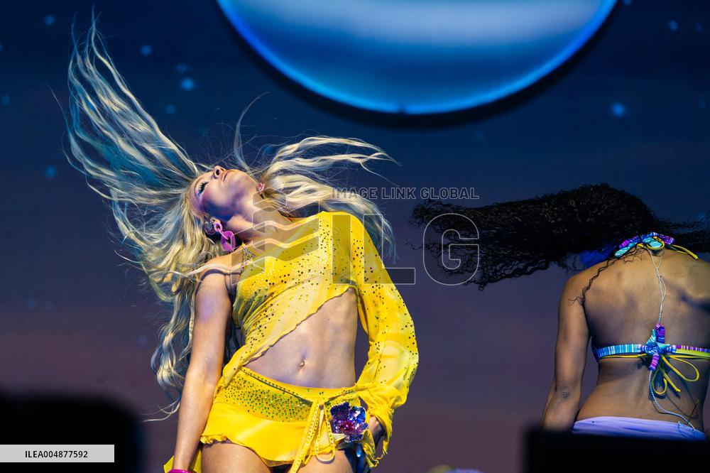 Zara Larsson In Concert - London