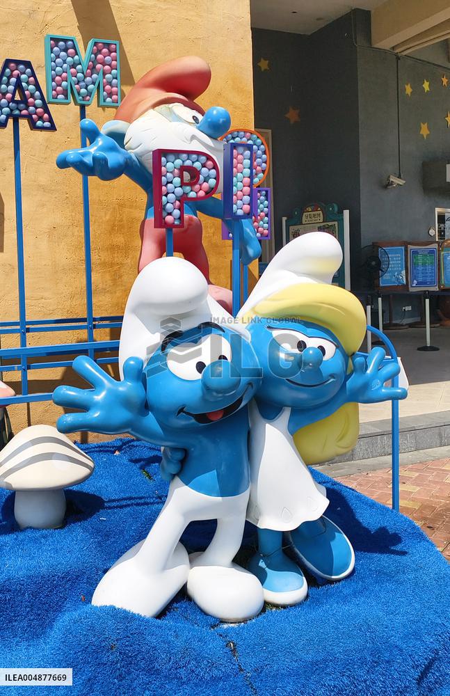 The Asia-Pacific's First Smurfs Theme Park at Shanghai Shimao Dream City
