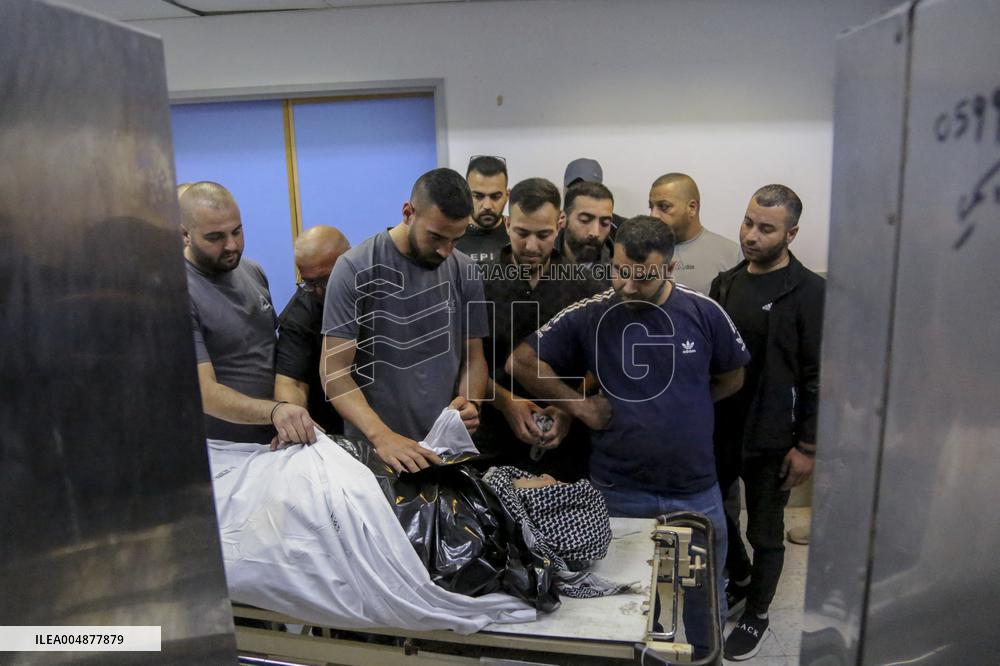 Palestinian Killed In Hebron - Palestine