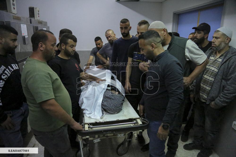 Palestinian Killed In Hebron - Palestine