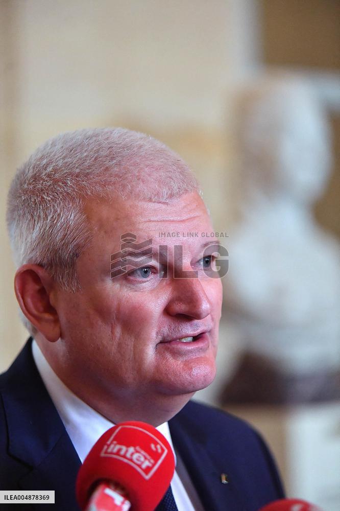 Questions to the Government - Paris