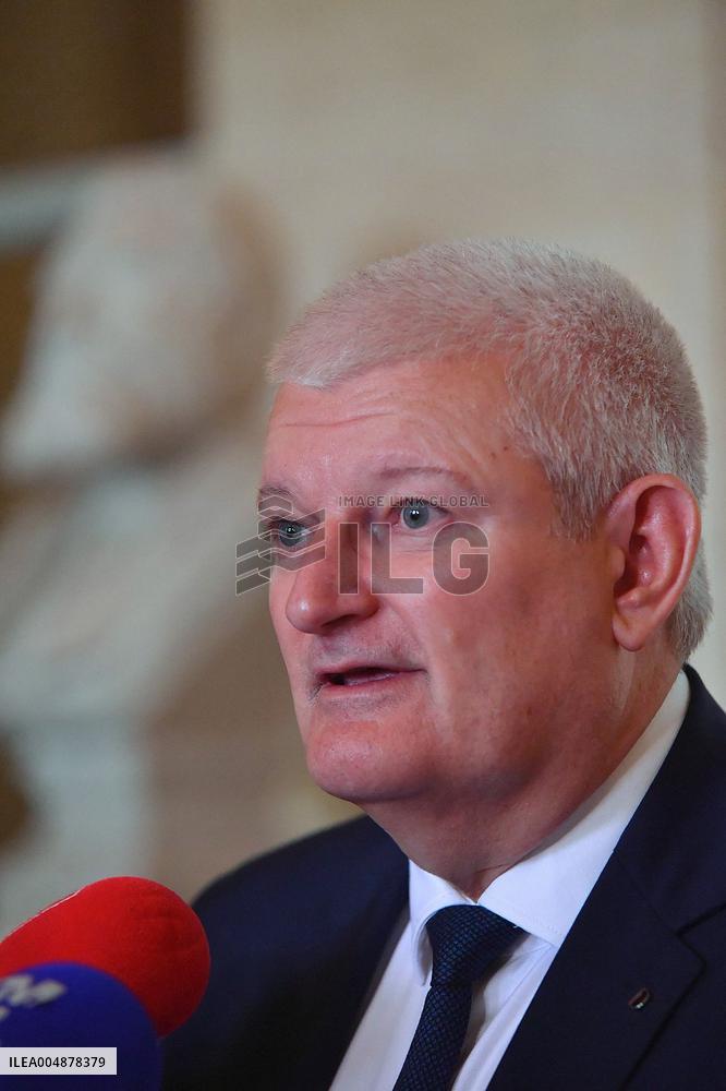 Questions to the Government - Paris