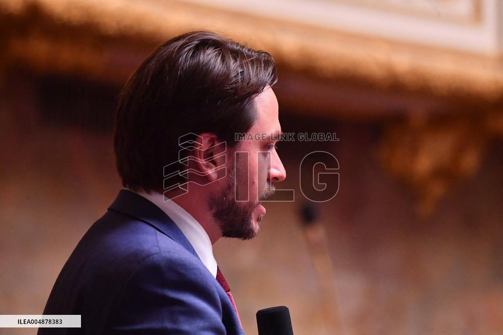 Questions to the Government - Paris