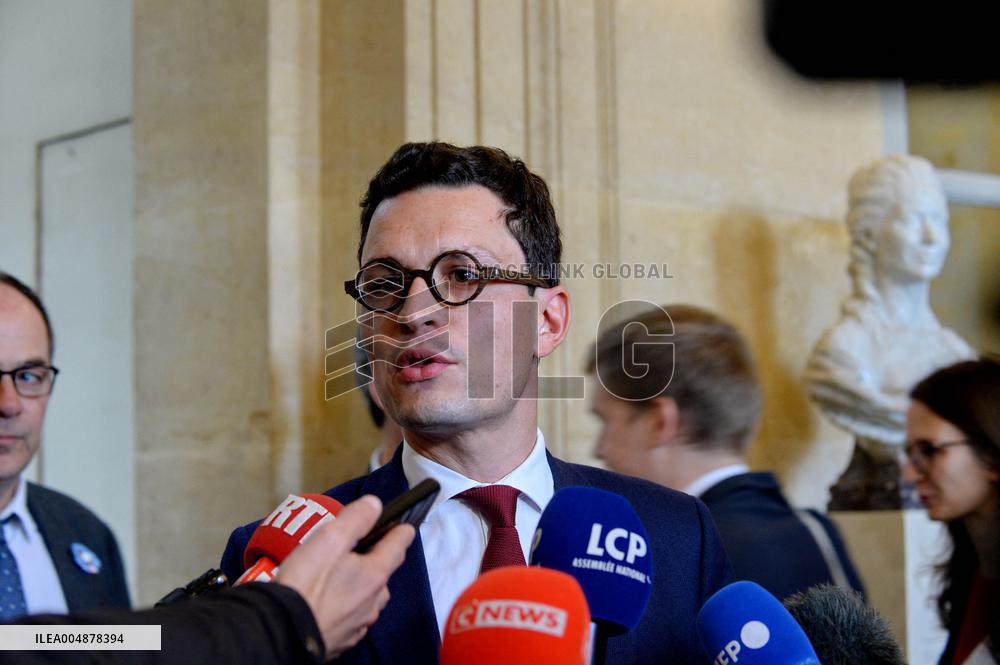 Questions to the Government - Paris