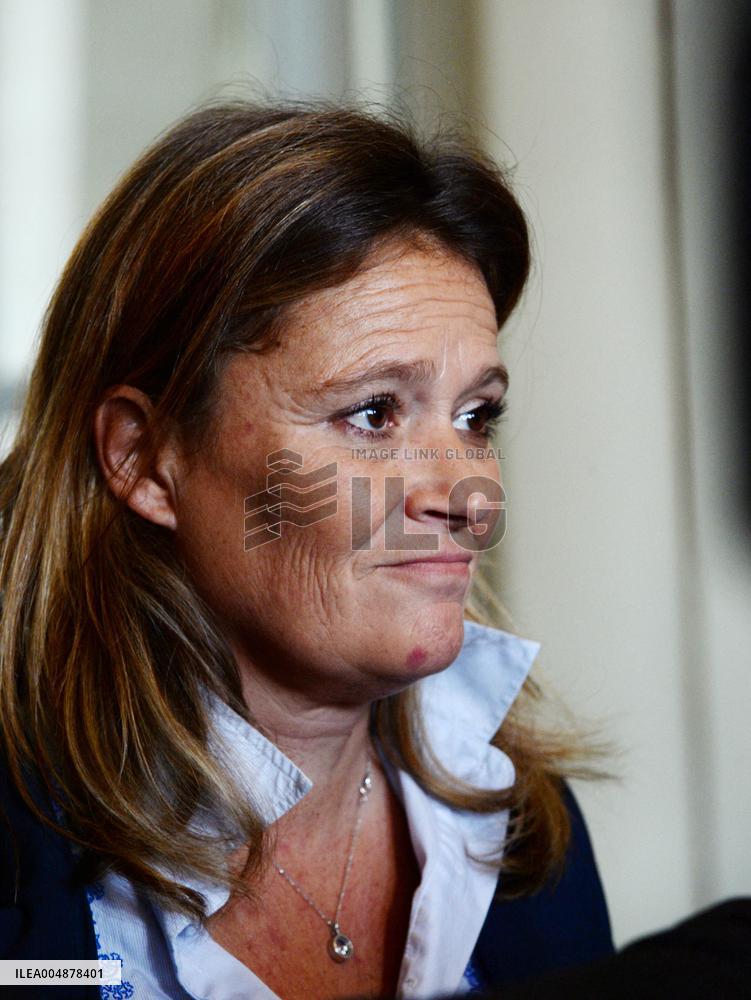 Questions to the Government - Paris