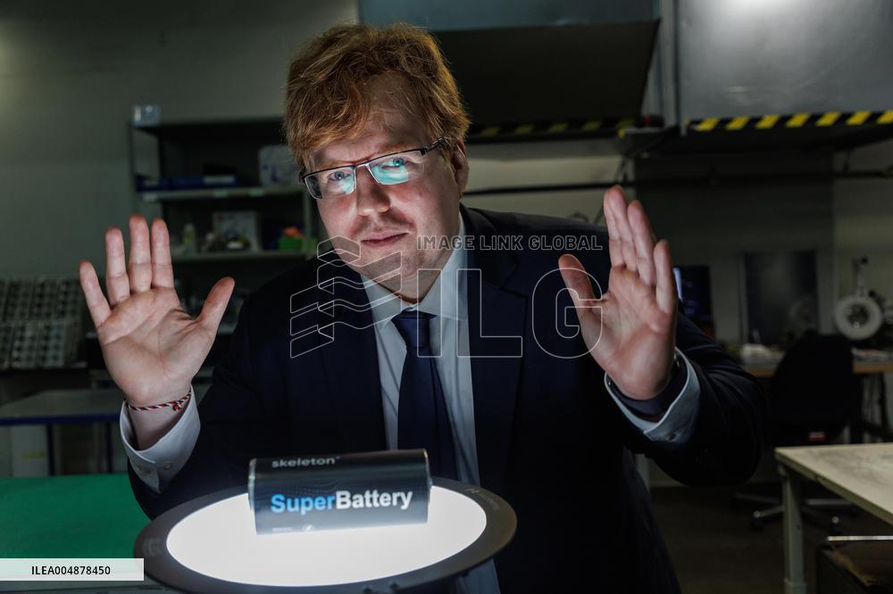 Skeleton Technologies opens plant in Finland