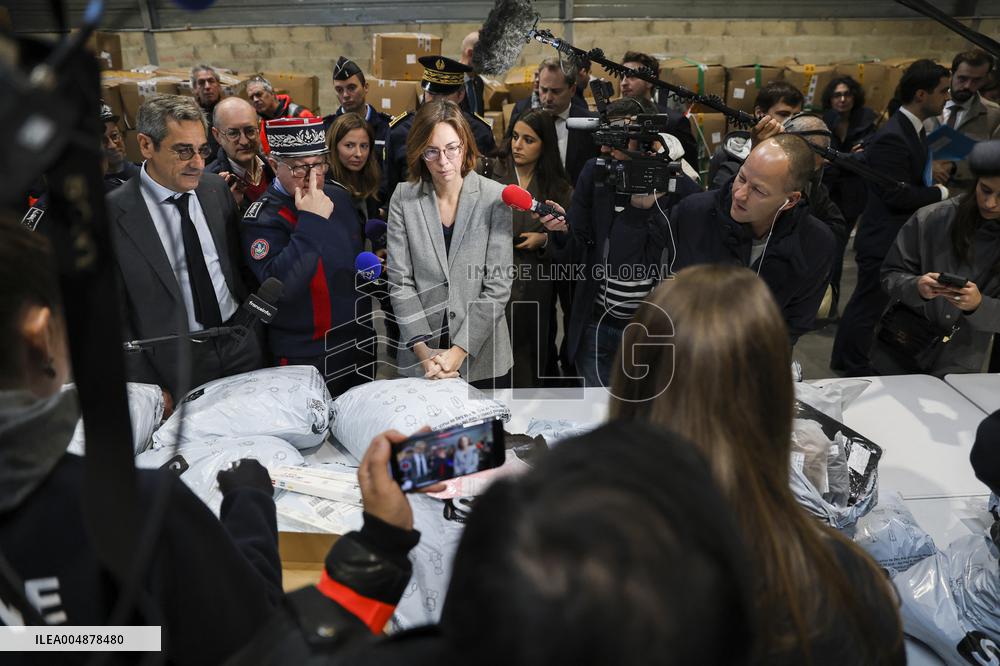 Operation to Inspect Packages from Shein - Paris