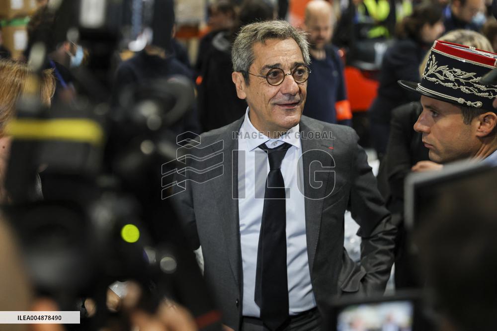 Operation to Inspect Packages from Shein - Paris