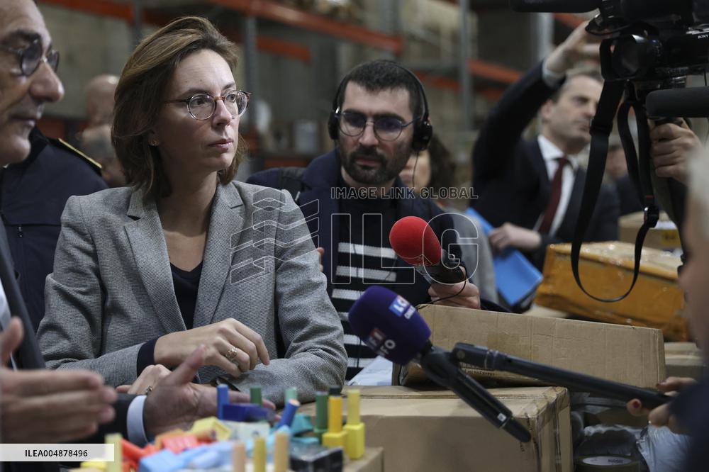 Operation to Inspect Packages from Shein - Paris