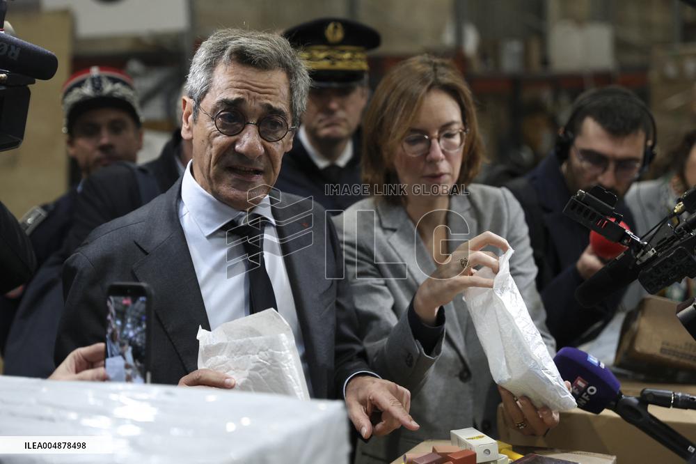 Operation to Inspect Packages from Shein - Paris