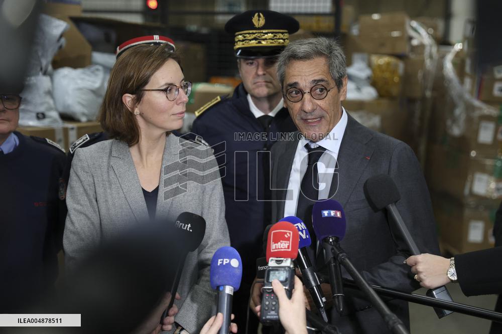 Operation to Inspect Packages from Shein - Paris