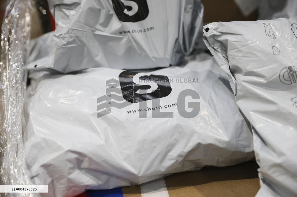 Operation to Inspect Packages from Shein - Paris