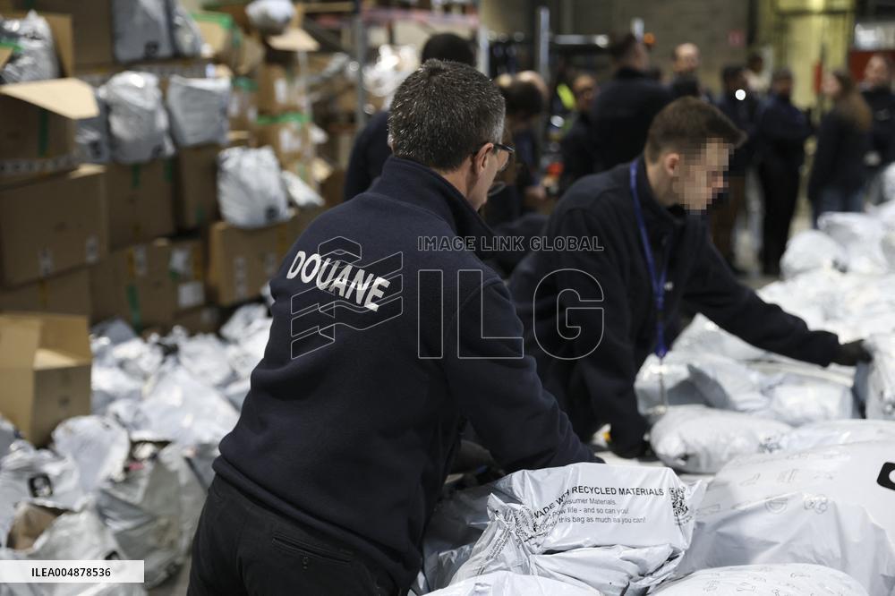 Operation to Inspect Packages from Shein - Paris