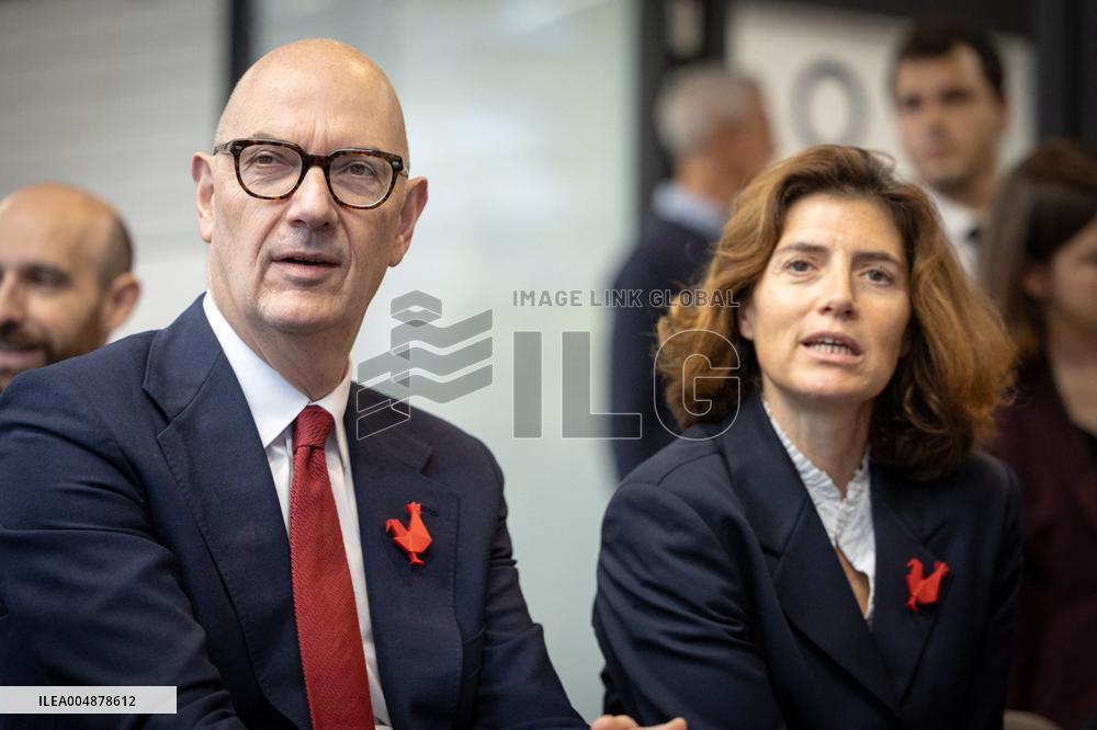 Roland Lescure at the Future4Care Incubator for the French Tech - Paris AJ