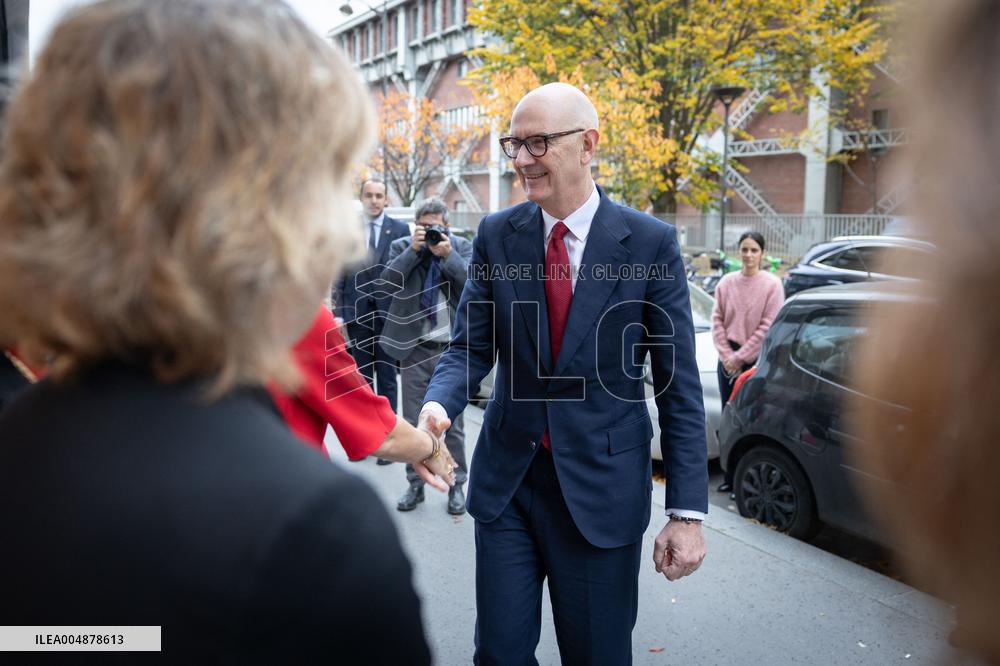 Roland Lescure at the Future4Care Incubator for the French Tech - Paris AJ