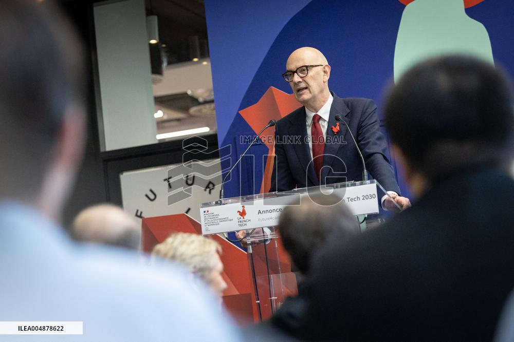 Roland Lescure at the Future4Care Incubator for the French Tech - Paris AJ