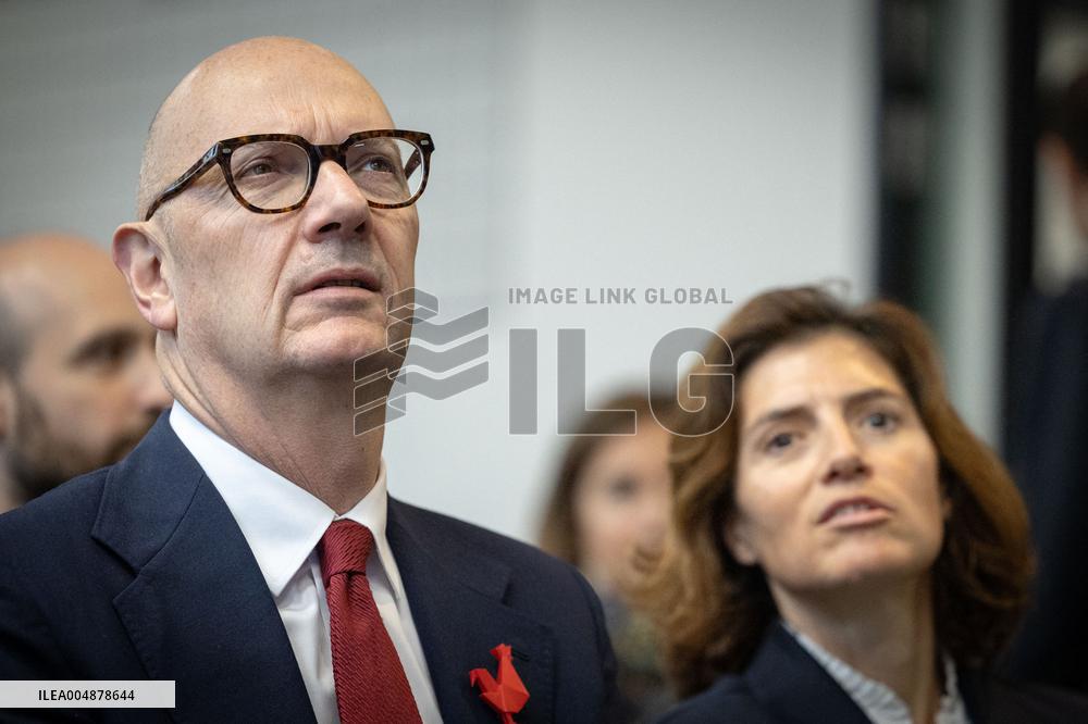 Roland Lescure at the Future4Care Incubator for the French Tech - Paris AJ