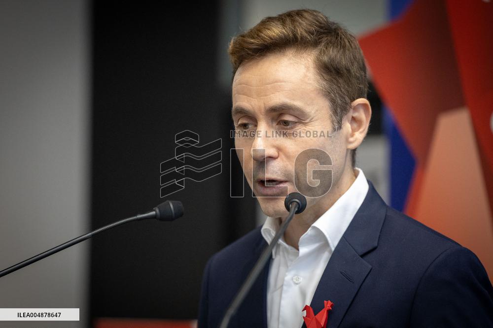 Roland Lescure at the Future4Care Incubator for the French Tech - Paris AJ