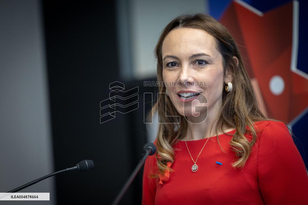 Roland Lescure at the Future4Care Incubator for the French Tech - Paris AJ