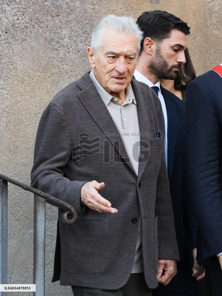 Robert De Niro Recieves The Capitoline Wolf - Rome