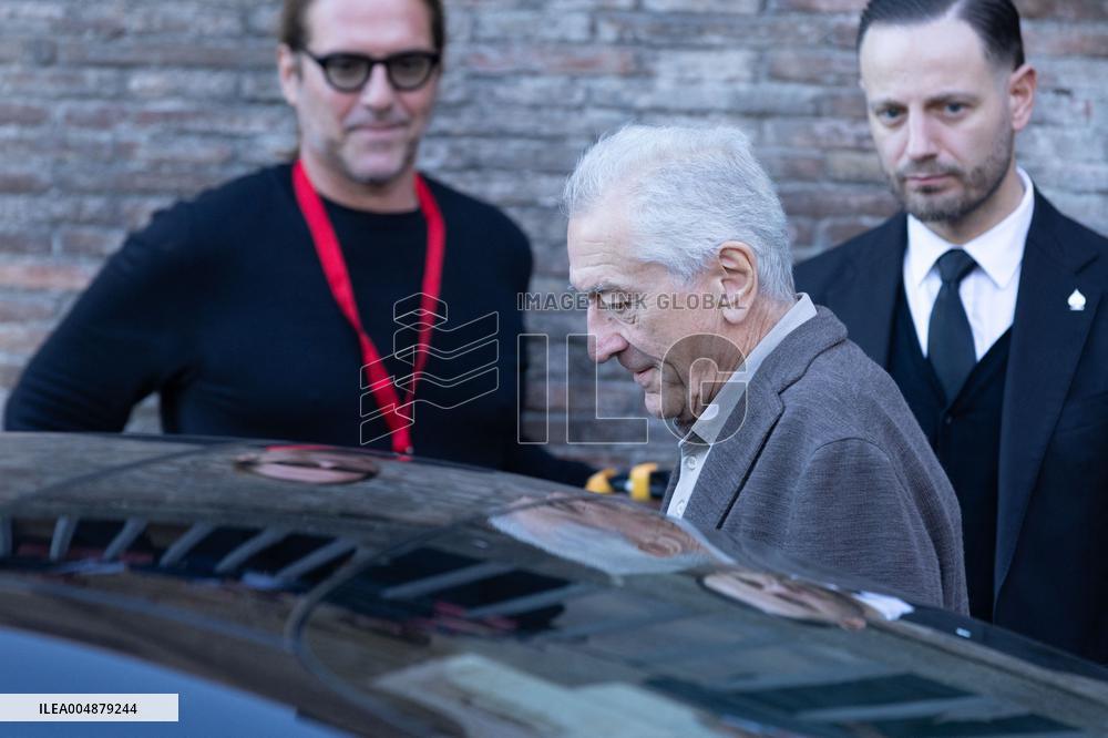 Robert De Niro Recieves The Capitoline Wolf - Rome