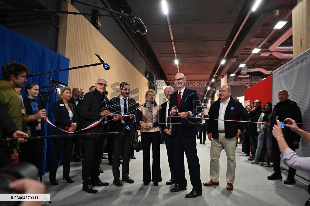 Politics at The Made in France Trade Show - Paris