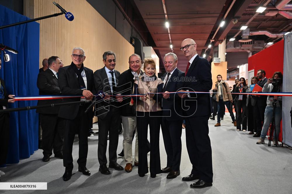 Politics at The Made in France Trade Show - Paris