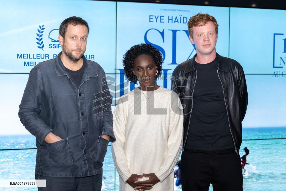 Six Jours Ce Printemps-La Premiere - Paris AJ