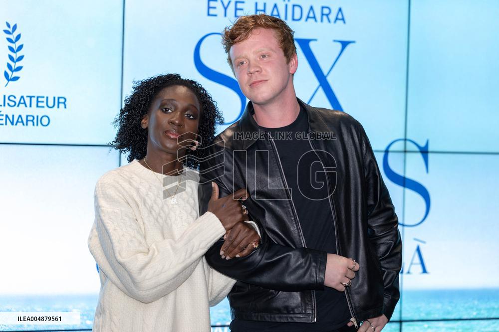 Six Jours Ce Printemps-La Premiere - Paris AJ