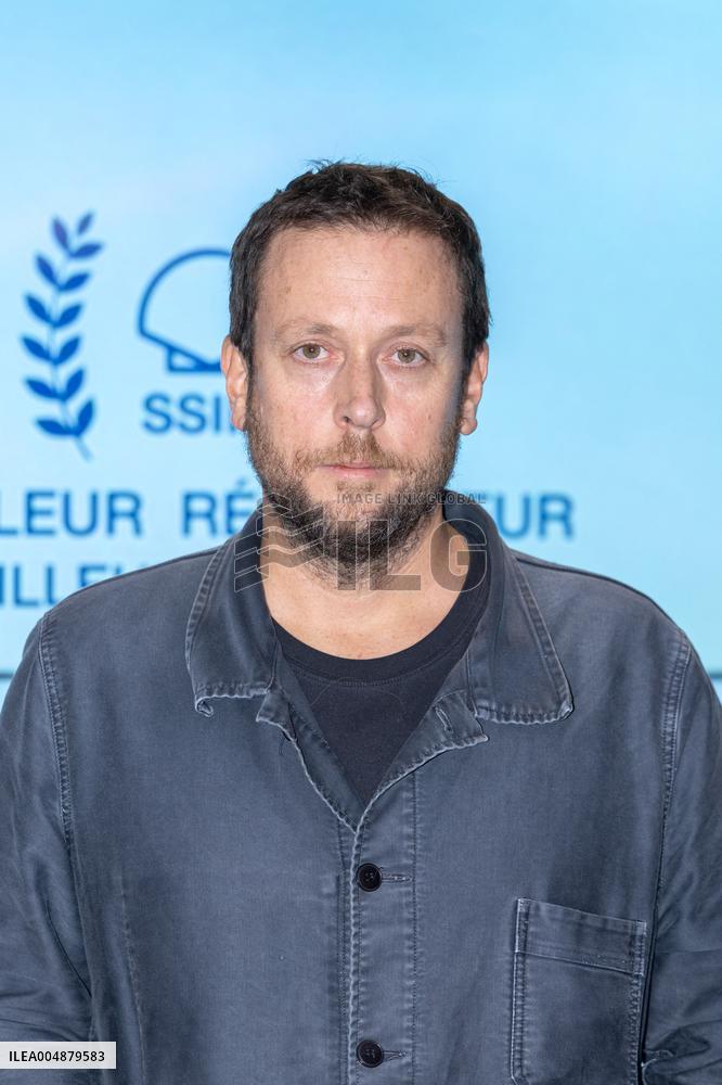 Six Jours Ce Printemps-La Premiere - Paris AJ