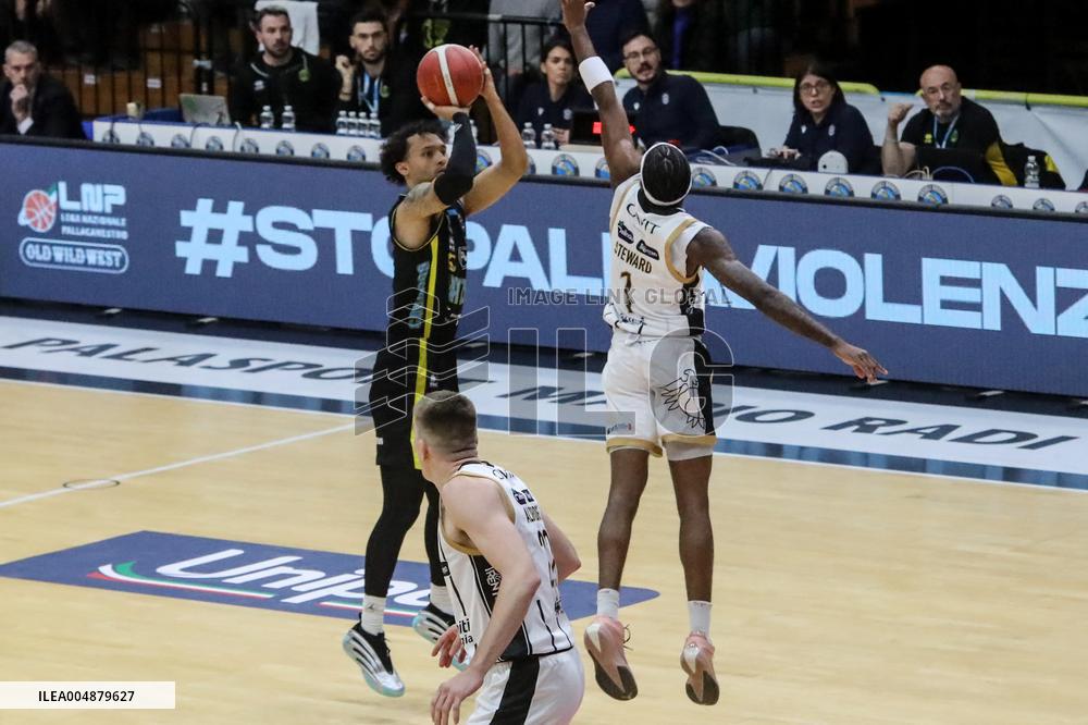 BASKET - Serie A - Vanoli Basket Cremona vs Dolomiti Energia Trentino