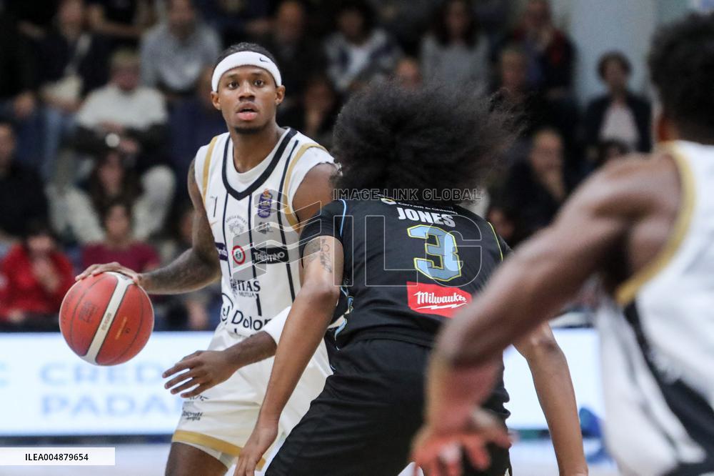 BASKET - Serie A - Vanoli Basket Cremona vs Dolomiti Energia Trentino