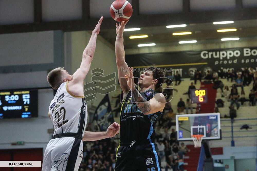 BASKET - Serie A - Vanoli Basket Cremona vs Dolomiti Energia Trentino