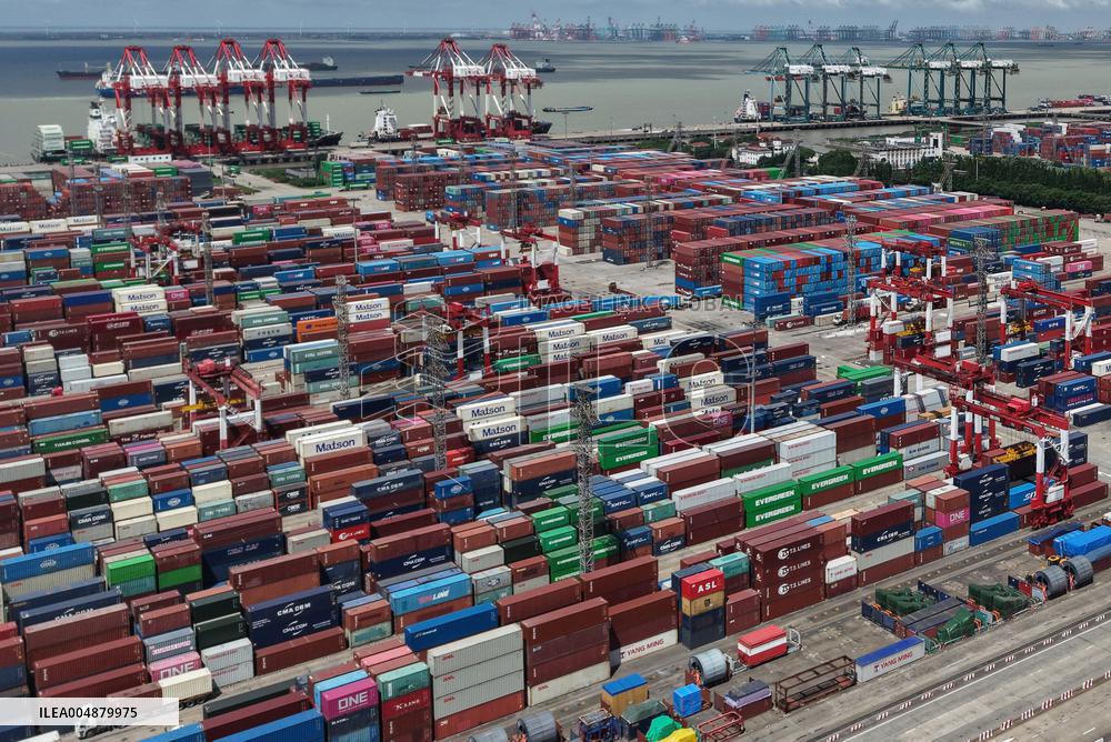 China Imports And Exports of Goods Trade Increased