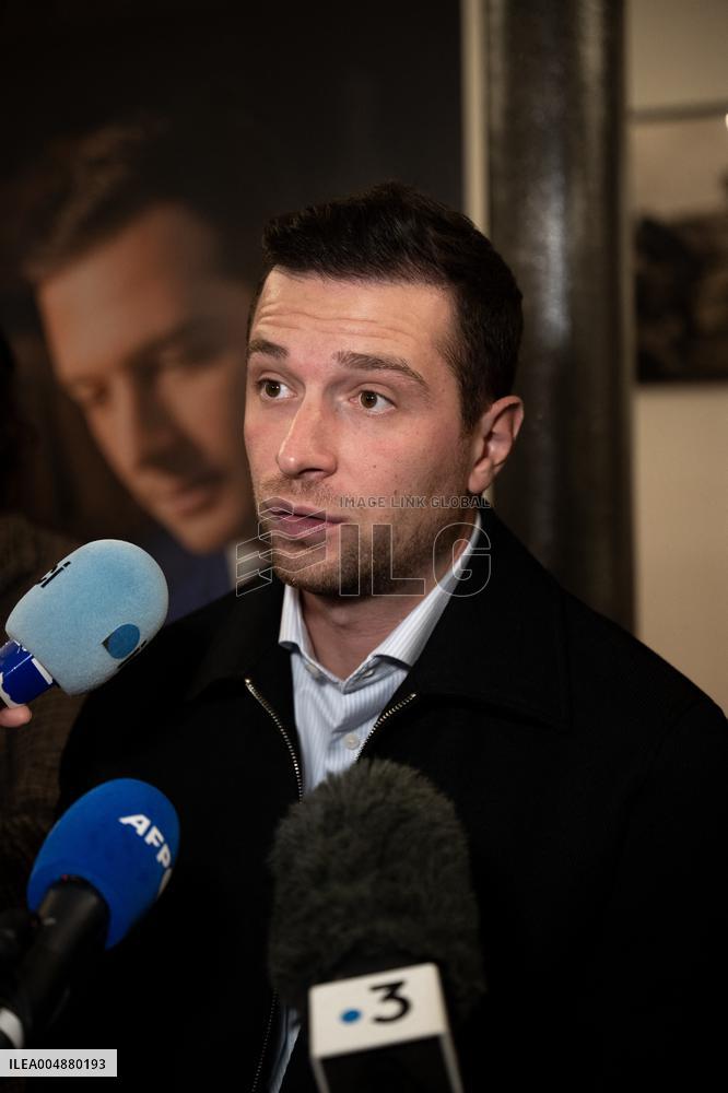 Jordan Bardella Book Signing - Toulon