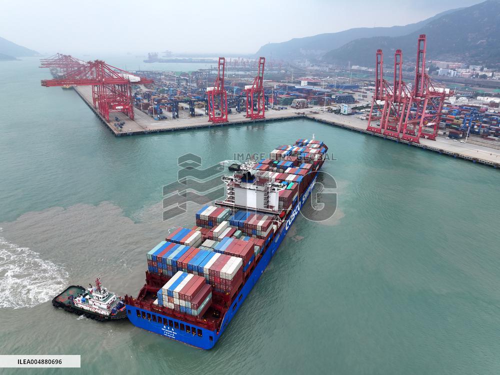 China Imports And Exports of Goods Trade Increased