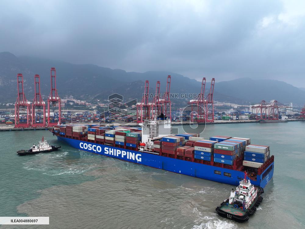 China Imports And Exports of Goods Trade Increased