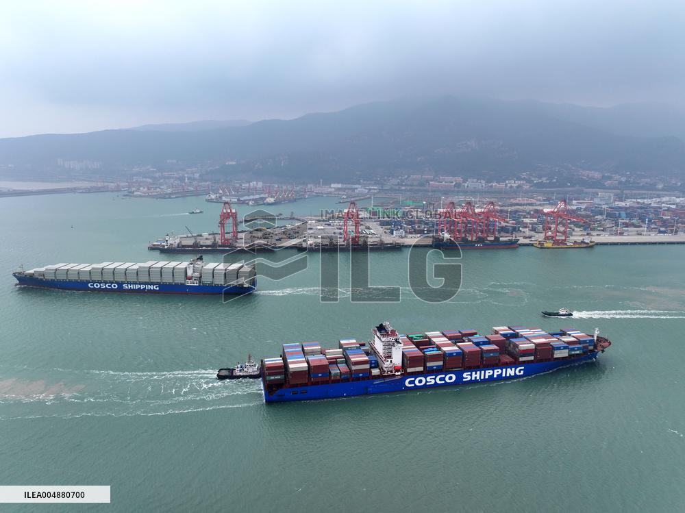 China Imports And Exports of Goods Trade Increased